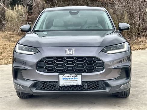 Used 2026 Honda HR-V LX image 7