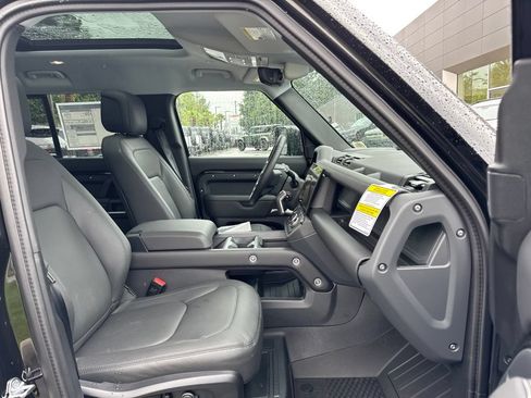 New 2026 Land Rover Defender 110 S AWD/4WD image 21