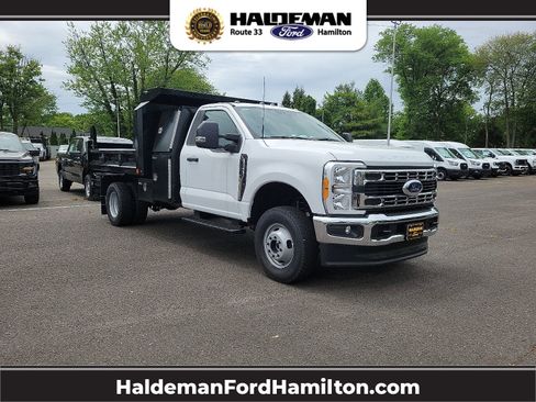 New 2023 Ford F350 XL w/ Snow Plow Prep Package AWD/4WD image 1