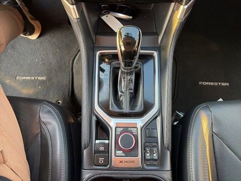 Used 2021 Subaru Forester Limited AWD/4WD image 22