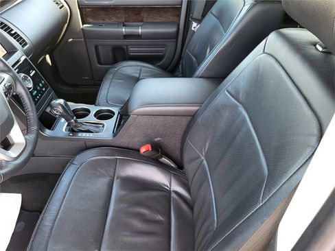 Used 2019 Ford Flex Limited image 12