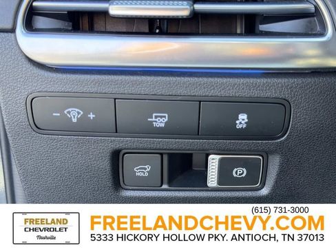 Used 2023 Hyundai Palisade Calligraphy image 33