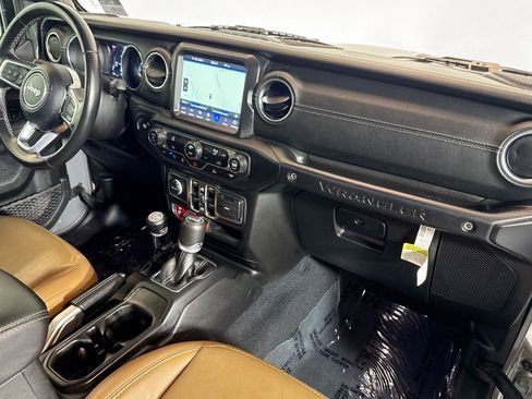 Used 2022 Jeep Wrangler Unlimited Rubicon 4xe image 27