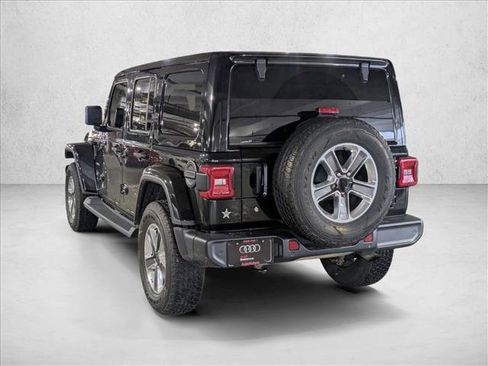 Used 2020 Jeep Wrangler Unlimited Sahara image 8