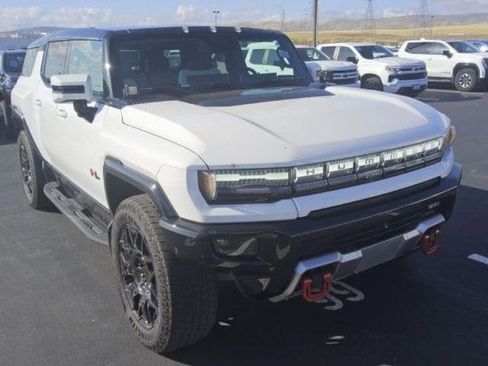 Used 2024 GMC Hummer EV 2X w/ LPO, Illumination Package AWD/4WD image 2