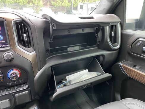 Used 2022 Chevrolet Silverado 2500 High Country AWD/4WD image 29