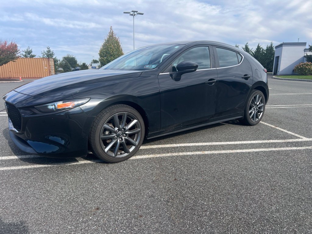Used 2021 MAZDA MAZDA3 s FWD image 1