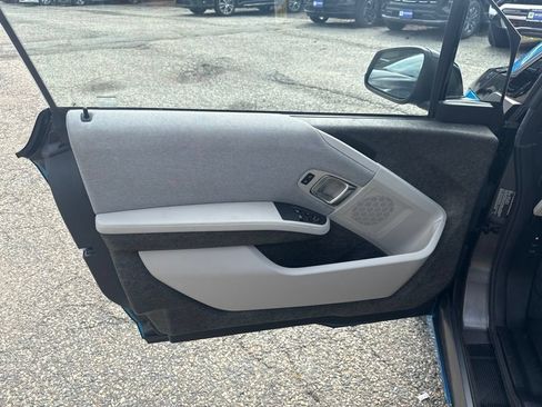 Used 2017 BMW i3 w/ Range Extender RWD image 12