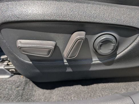 Used 2021 Toyota RAV4 XSE AWD/4WD image 17