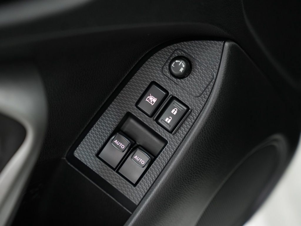 Used 2013 Scion FR-S RWD image 28