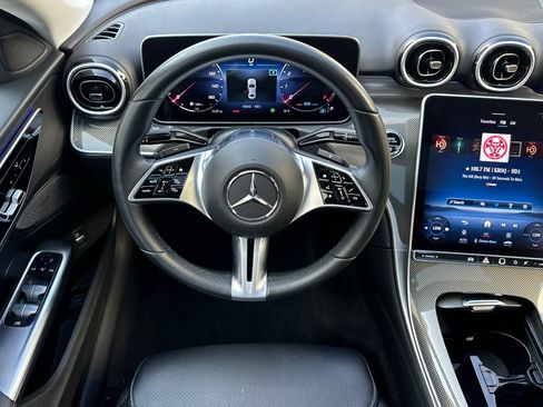 Used 2022 Mercedes-Benz C 300 Sedan image 13