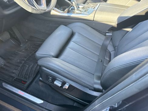 Used 2021 BMW X5 xDrive40i w/ Premium Package 2 image 7