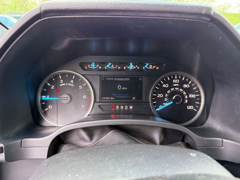 Used 2019 Ford F150 XLT w/ Equipment Group 302A Luxury AWD/4WD image 5