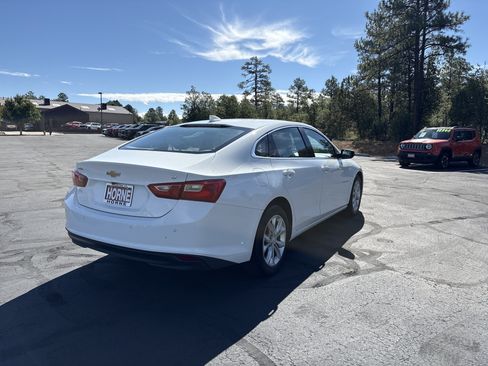 Used 2024 Chevrolet Malibu LT FWD image 4