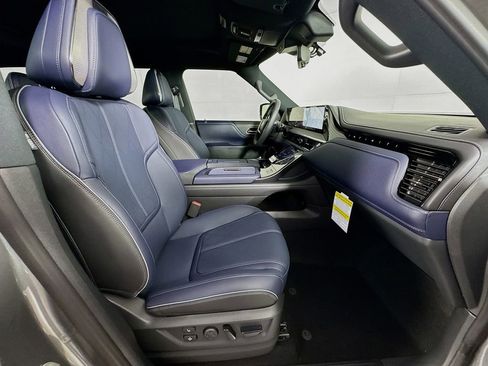 New 2026 INFINITI QX80 4WD image 36