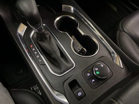 Used 2023 Chevrolet Traverse LT w/ LPO, Floor Liner Package image 52