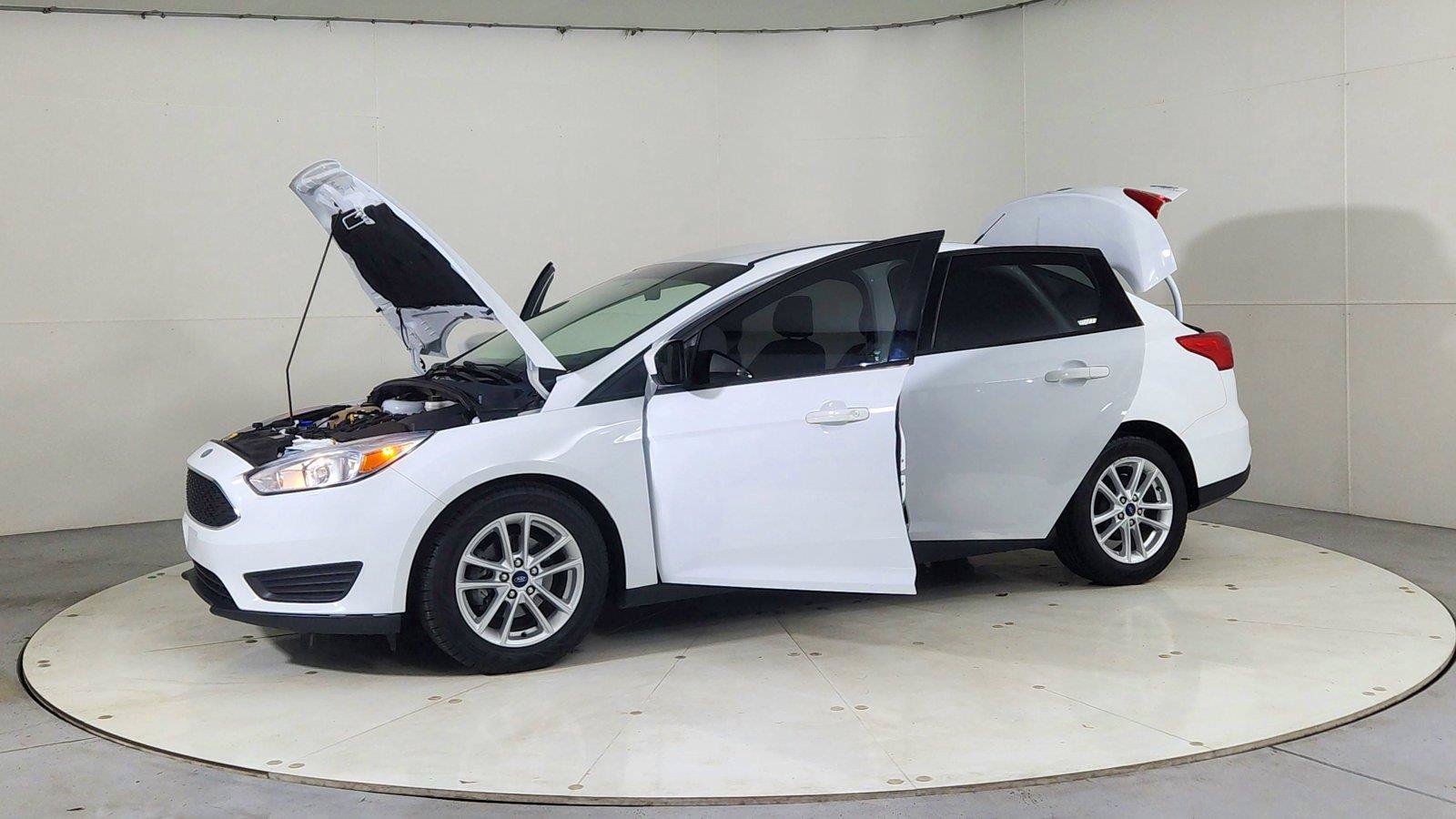 Used 2018 Ford Focus SE FWD image 10
