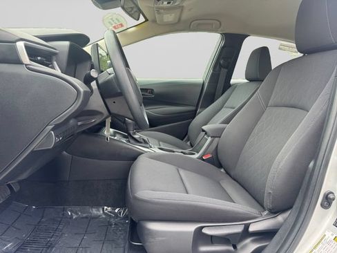 Certified 2024 Toyota Corolla LE FWD image 10