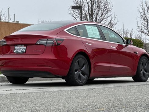 Used 2018 Tesla Model 3 Long Range AWD/4WD image 4