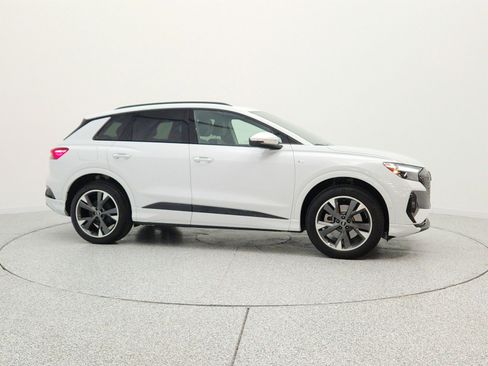 Used 2024 Audi Q4 e-tron Premium Plus w/ Premium Plus AWD/4WD image 4