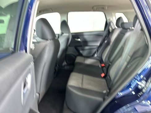 Certified 2026 Nissan Rogue SV image 34