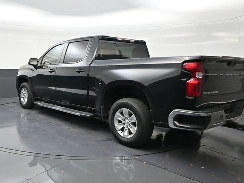 Used 2021 Chevrolet Silverado 1500 LT RWD image 3