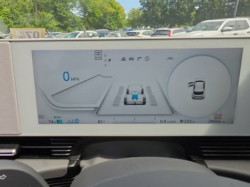 Used 2024 Hyundai Ioniq 5 SE AWD/4WD image 15