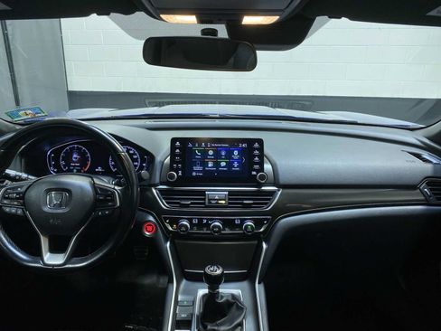 Used 2020 Honda Accord Sport image 10