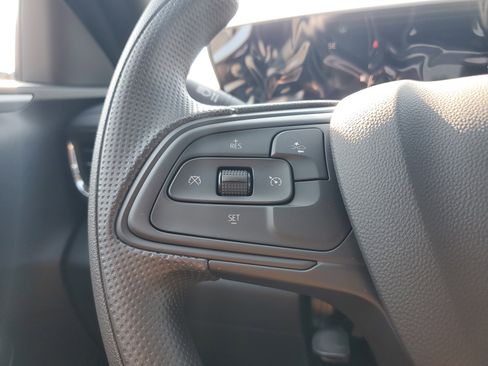 New 2025 Buick Envista Preferred image 22