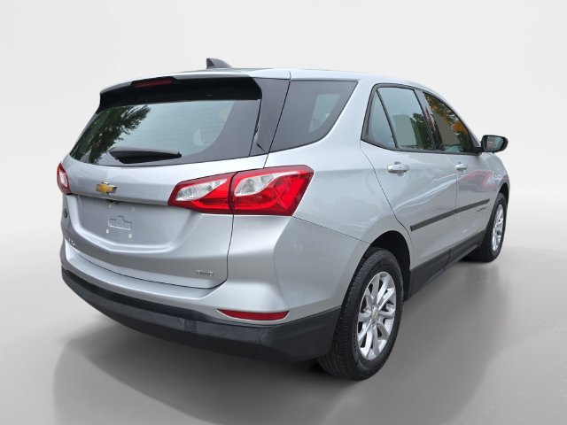 Used 2019 Chevrolet Equinox LS AWD/4WD image 15