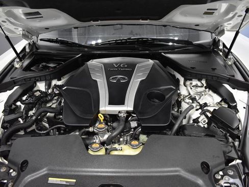 Used 2018 INFINITI Q60 3.0t Sport w/ Sensory Package 3.0T Sport image 33