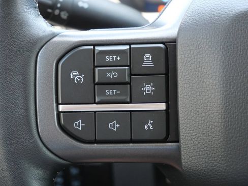 Used 2024 Ford F250 Lariat w/ Lariat Ultimate Package AWD/4WD image 30