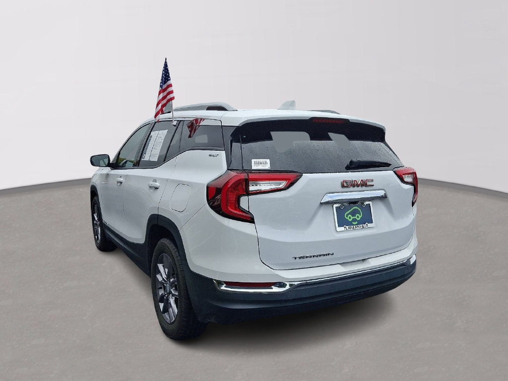 Certified 2023 GMC Terrain SLT FWD image 4