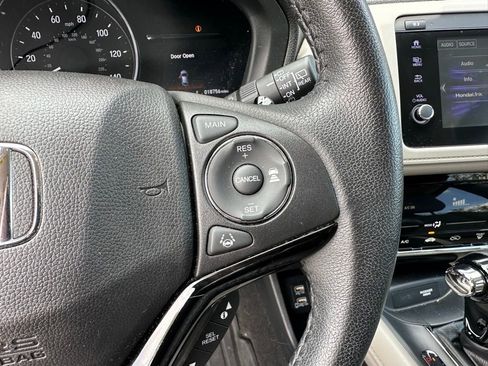 Used 2022 Honda HR-V EX-L image 17