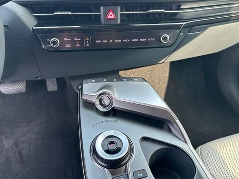 Used 2024 Kia EV6 Wind w/ Wind Technology Package AWD/4WD image 21