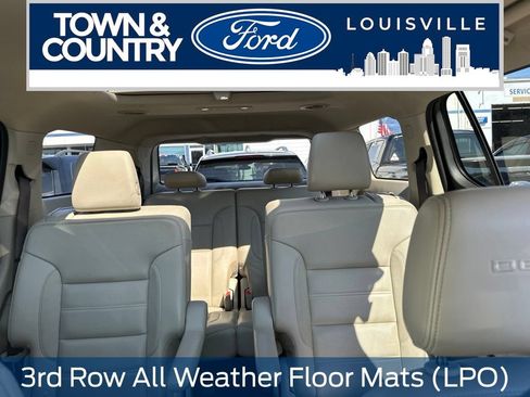 Used 2018 GMC Acadia Denali w/ Technology Package AWD/4WD image 22