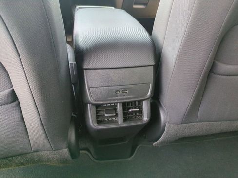 Used 2025 Chevrolet Equinox LT AWD/4WD image 20