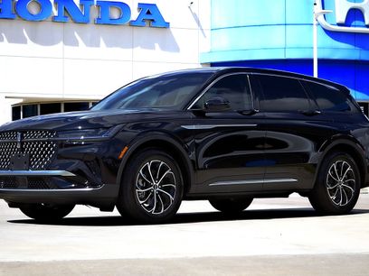 Used 2025 Lincoln Nautilus Premier w/ Equipment Group 102A