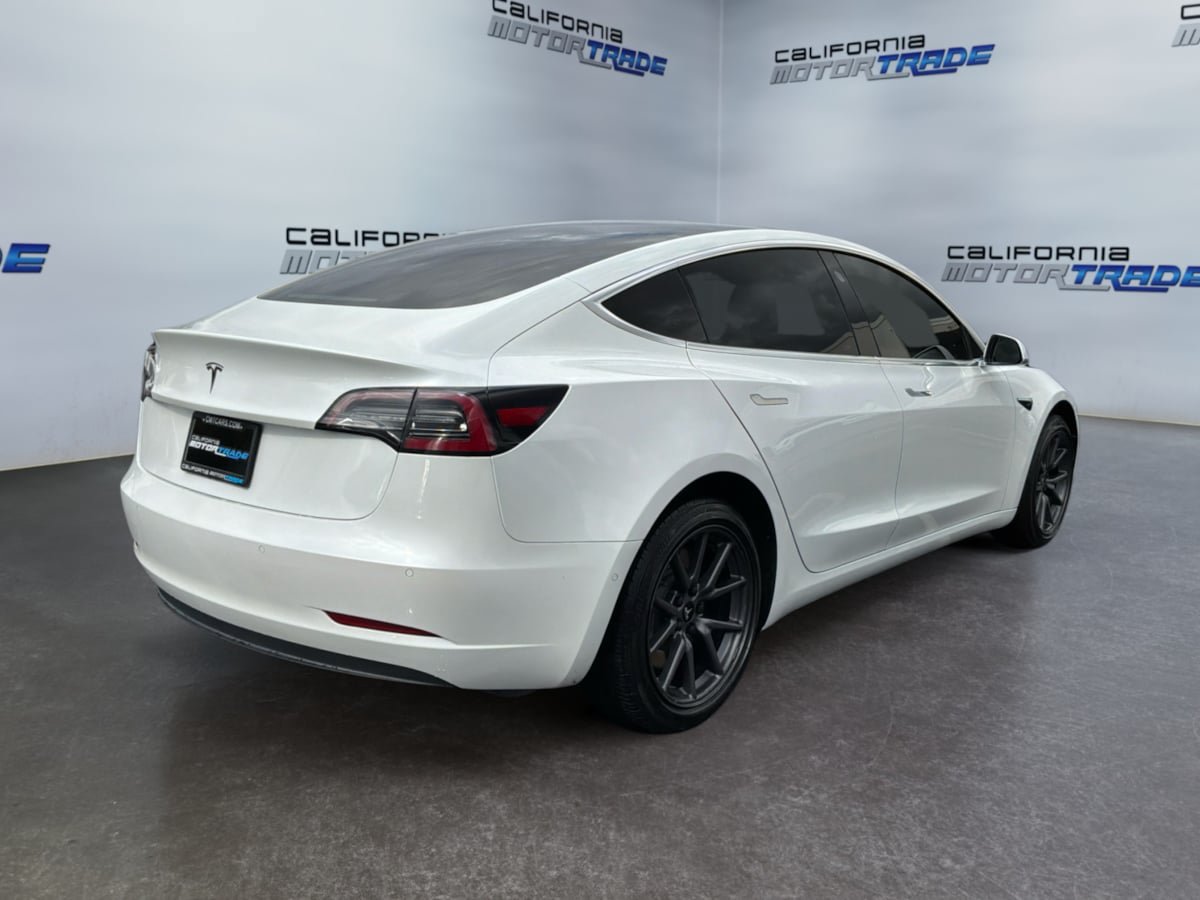 Used 2019 Tesla Model 3 Standard Range Plus RWD image 5