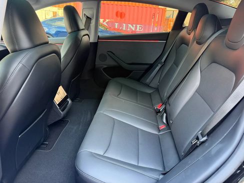 Used 2024 Tesla Model 3 Long Range RWD image 17