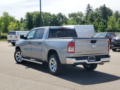 Used 2023 RAM 1500 Big Horn AWD/4WD image 3