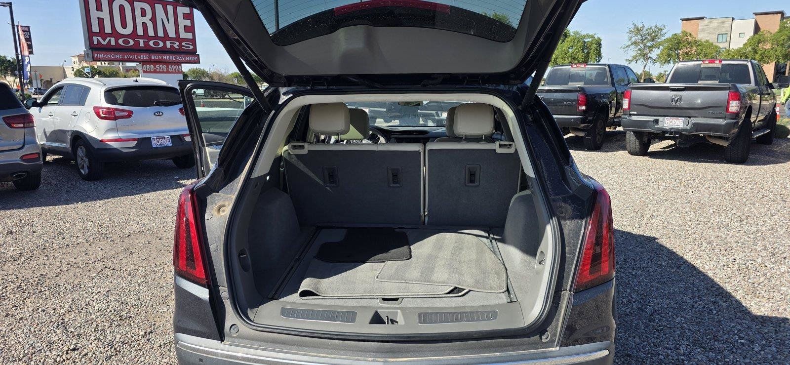 Used 2022 Cadillac XT5 Premium Luxury FWD image 10