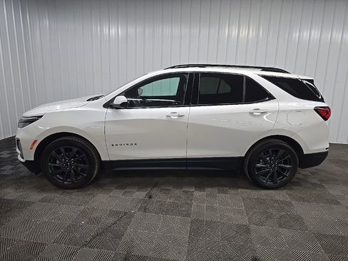 Used 2022 Chevrolet Equinox RS AWD/4WD image 5