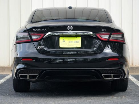 Used 2022 Nissan Maxima SV w/ Floor Mat Group FWD image 10