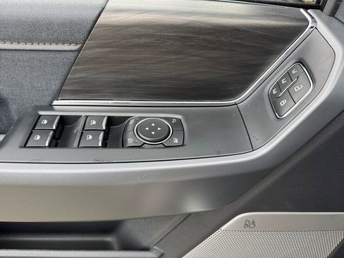 New 2025 Ford F150 Lariat w/ Equipment Group 502A High image 21