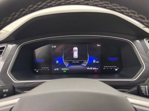 Used 2024 Volkswagen Tiguan S image 14