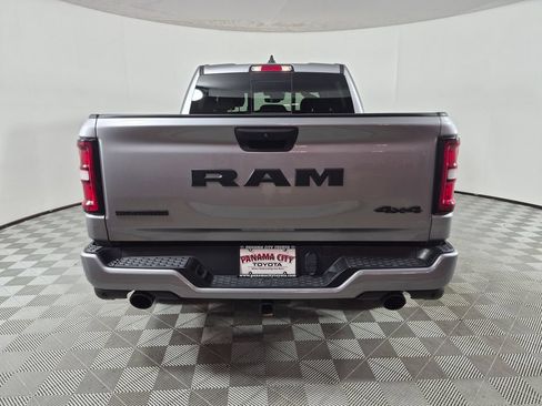 Used 2025 RAM 1500 Big Horn AWD/4WD image 4
