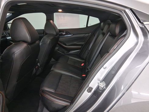 Used 2022 Nissan Maxima SR w/ Sport Mat Group image 13