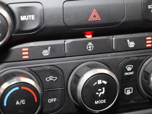 Used 2022 RAM 1500 Big Horn image 9