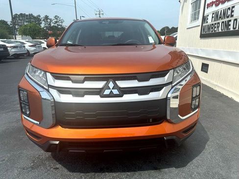 Used 2024 Mitsubishi Outlander Sport ES image 2